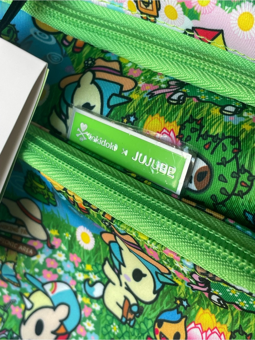 Ju-Ju-Be Meadow Blooms Green Kids Crossbody Bag with Coin Pouch - Picture 9 of 12